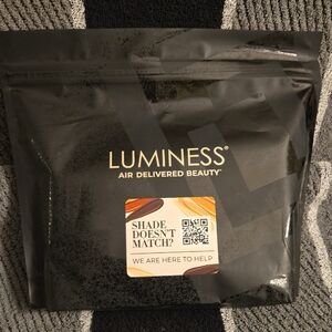 Luminess Airbrush Spray Foundation Kit with Black Pouch